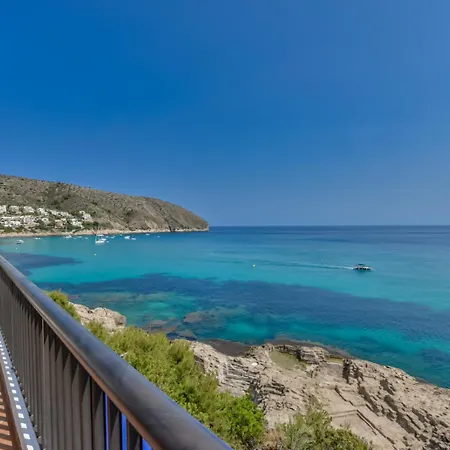 Apartment Bay - By Almarina Moraira