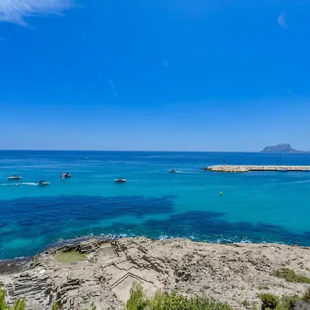 Bay - By Almarina Apartment *